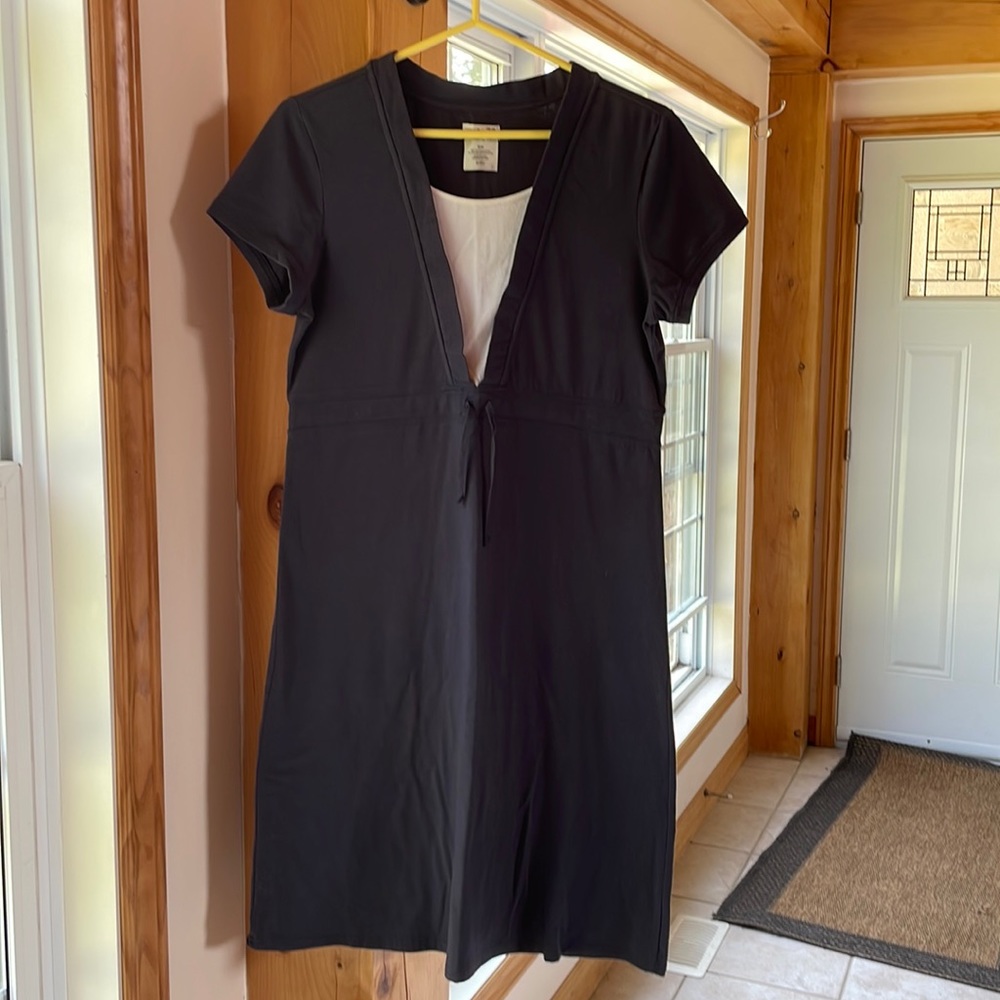 Women’s Roots dress